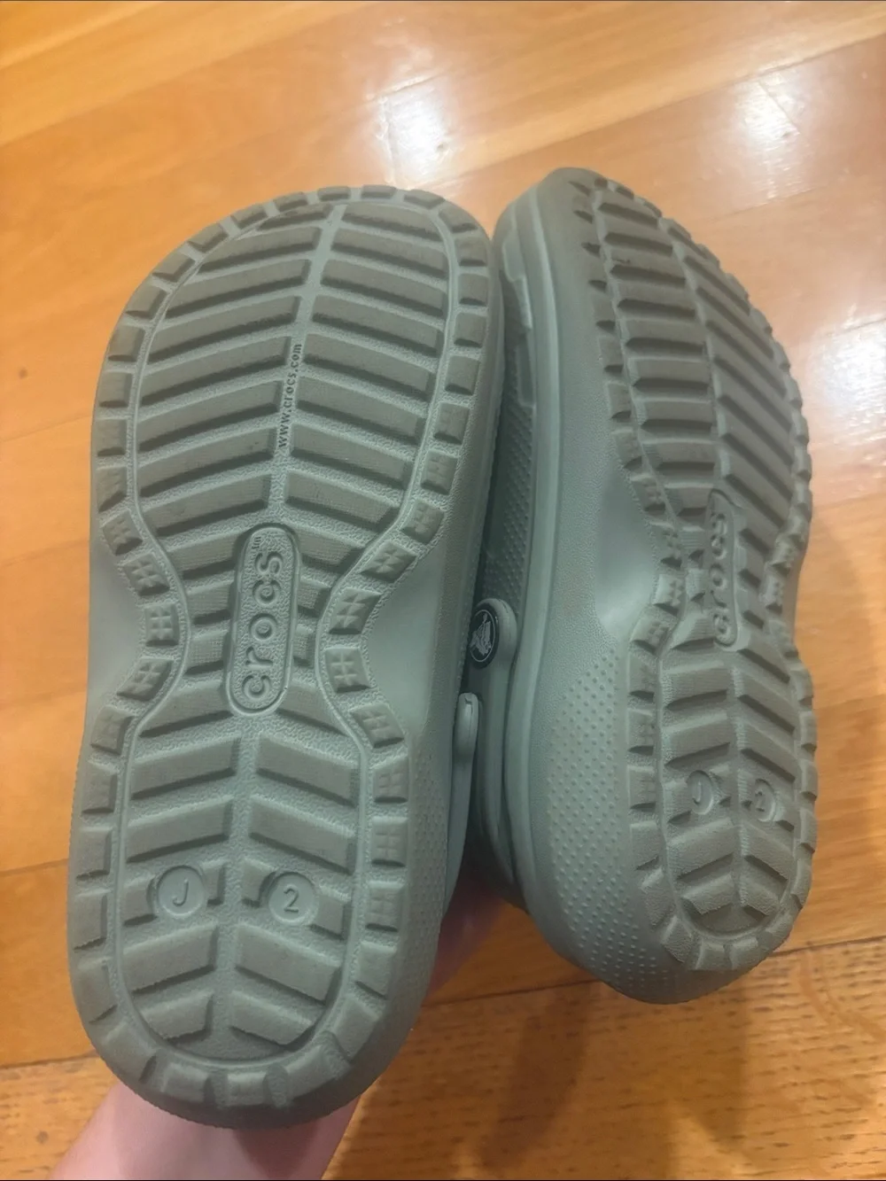 Kids Comfort Clog green/grayish color